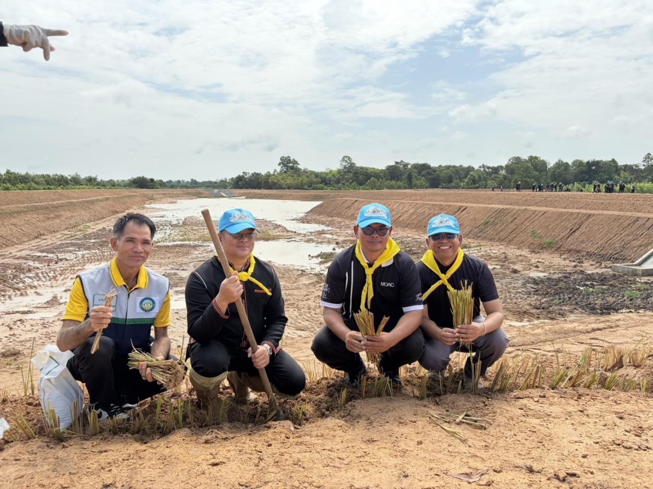 ภาพประกอบที่ 10