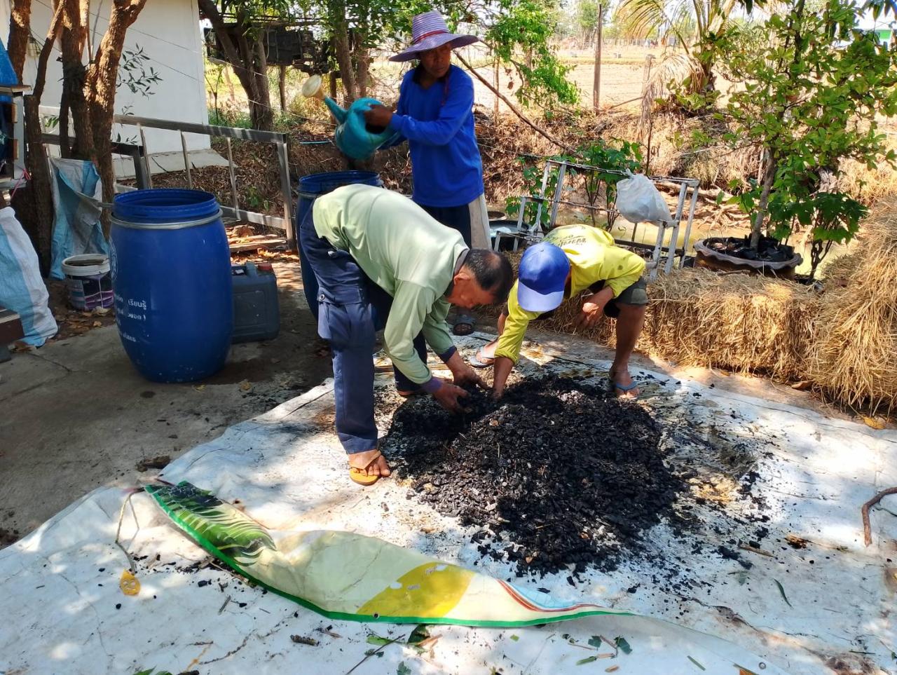 ภาพประกอบที่ 13