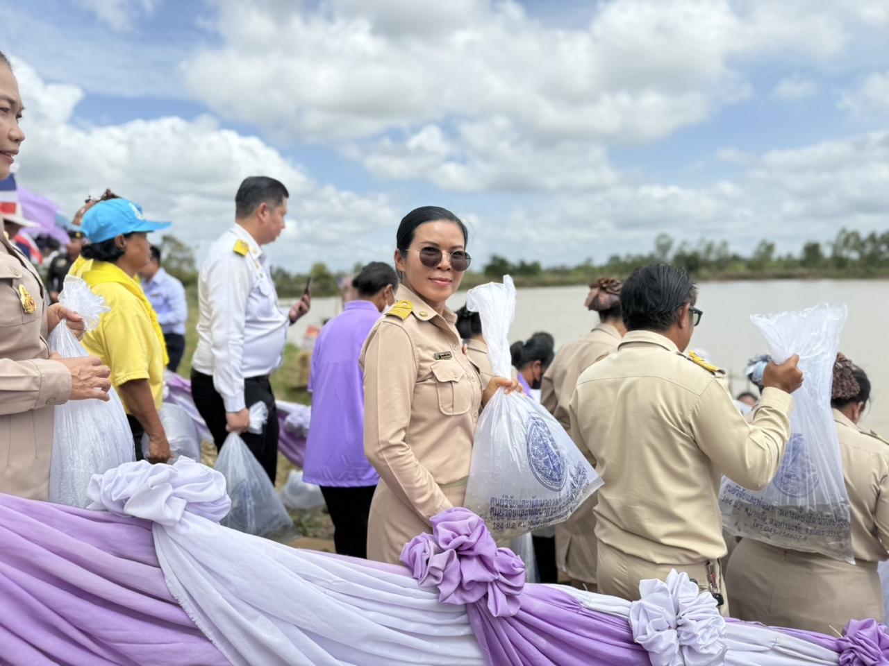 ภาพประกอบที่ 8