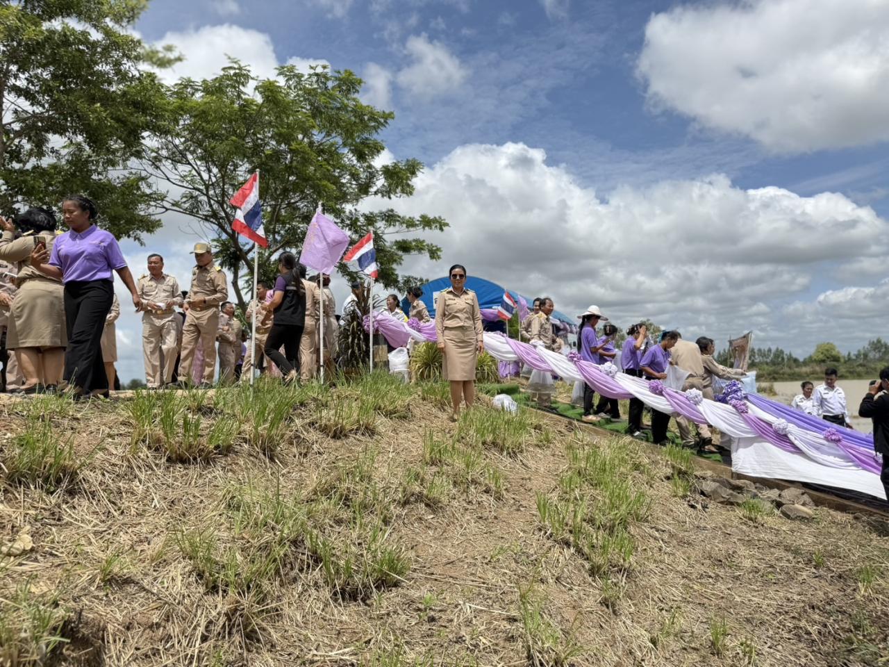 ภาพประกอบที่ 9