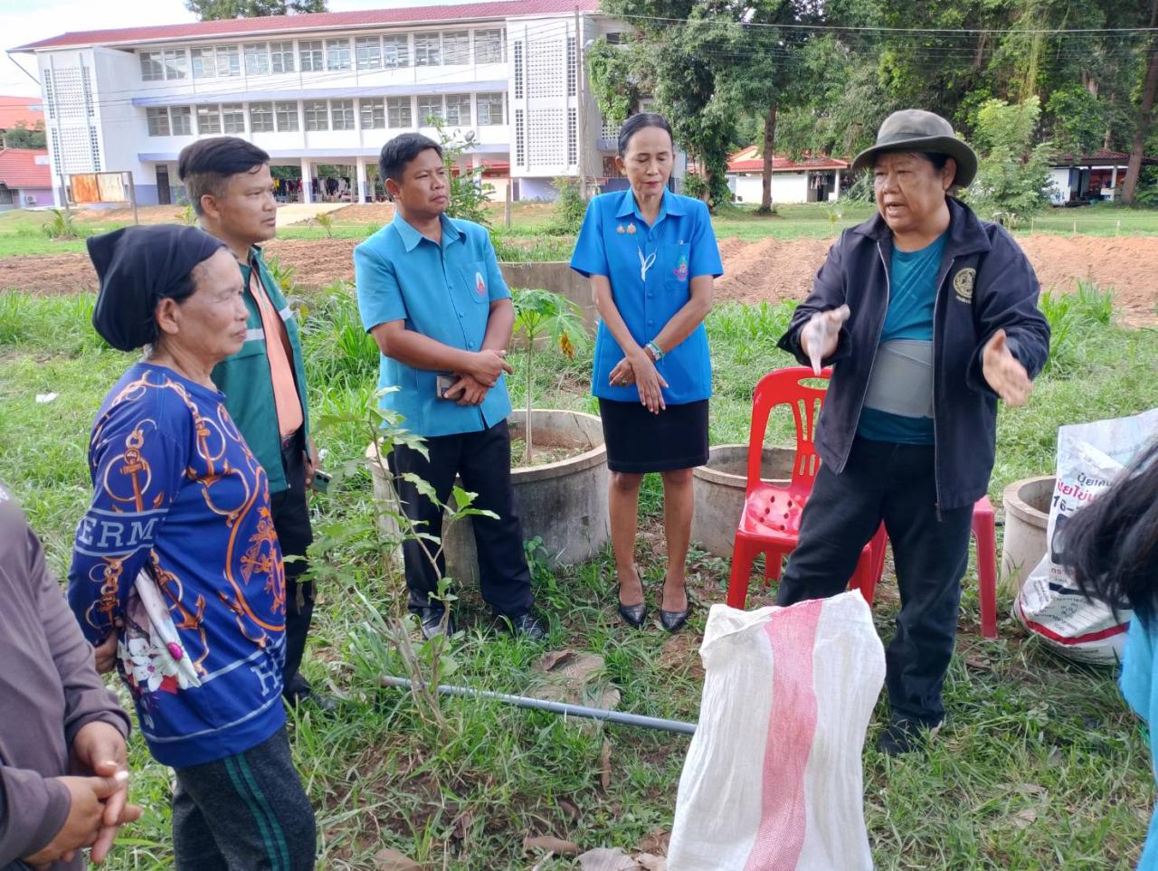 ภาพประกอบที่ 8