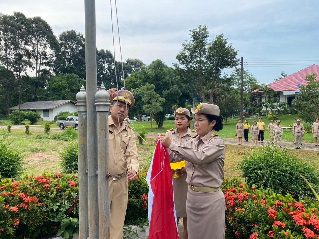 ภาพประกอบที่ 1