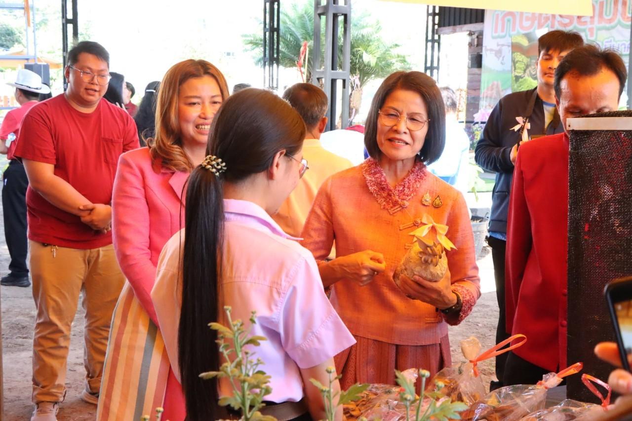 ภาพประกอบที่ 6