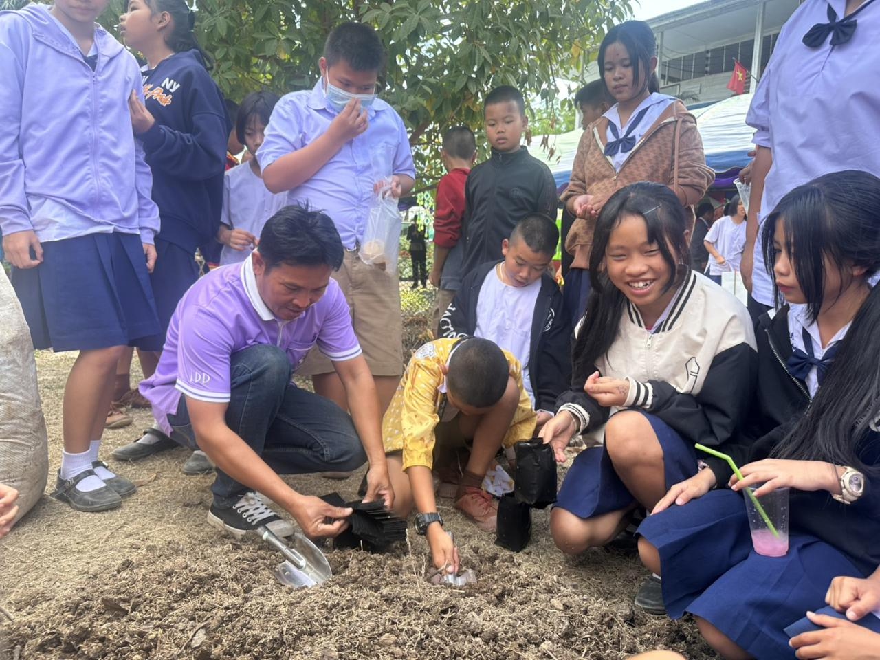 ภาพประกอบที่ 6